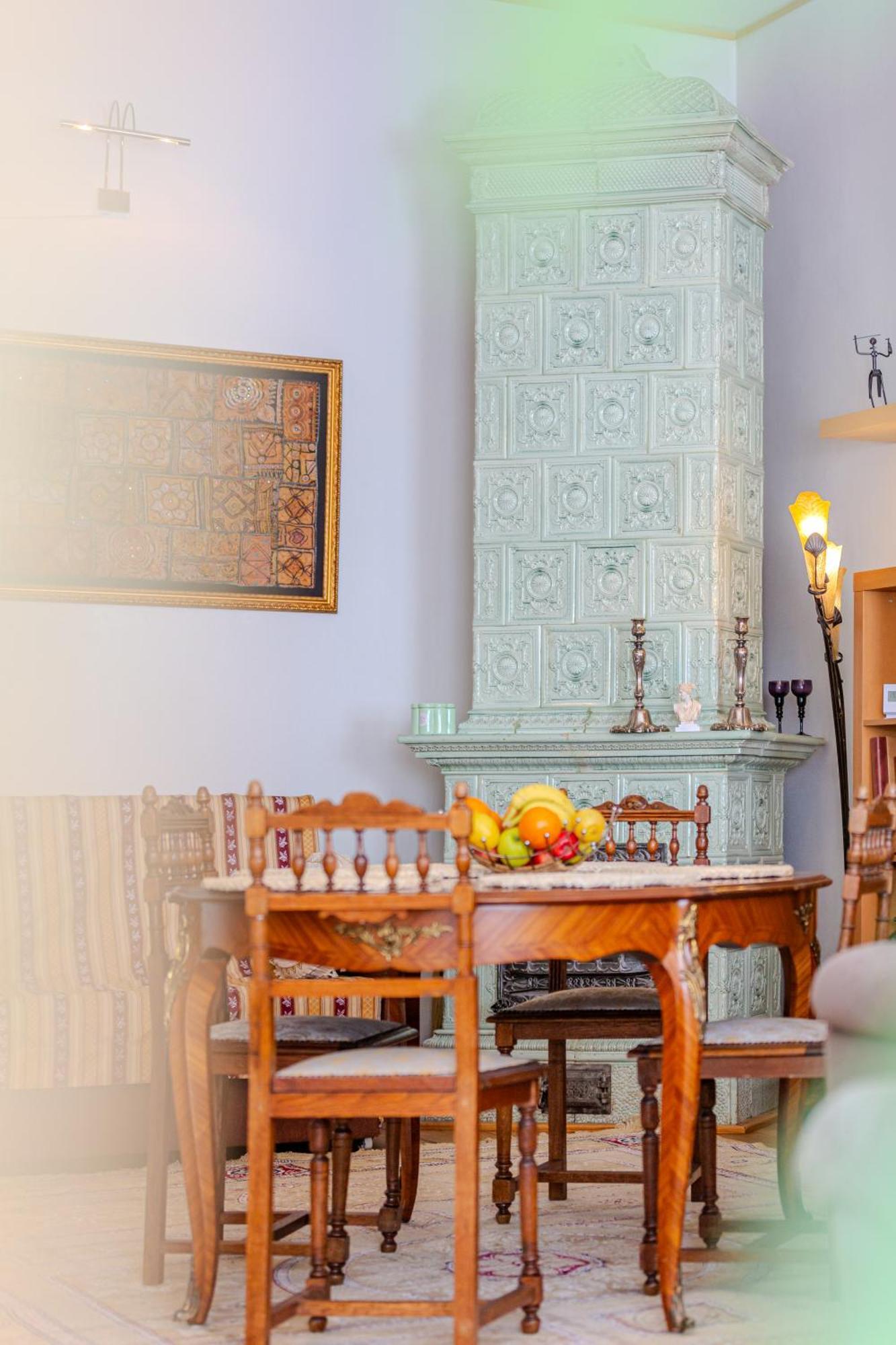 A Piece Of History Guesthouse براشوف المظهر الخارجي الصورة